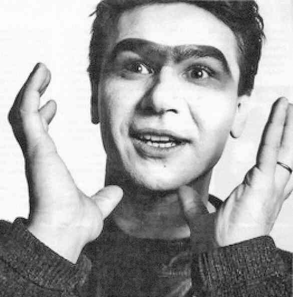 Иллюстрация к книге — «Агата Кристи». Чёрные сказки белой зимы [i_113.jpg]