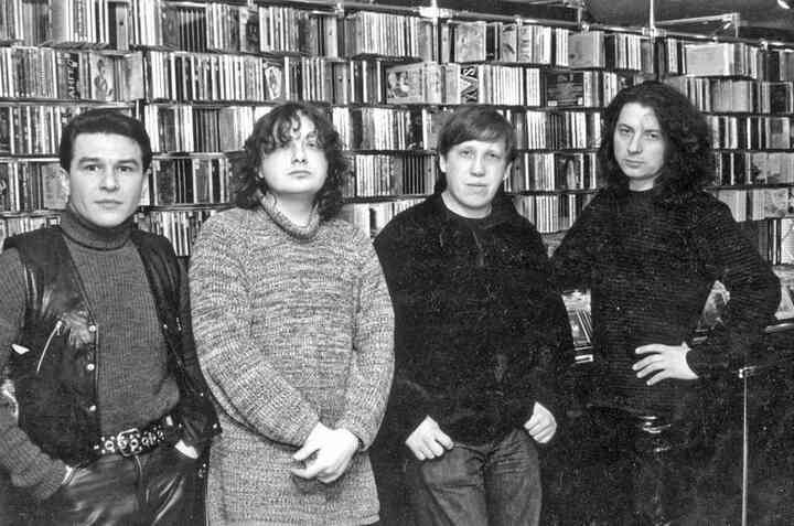 Иллюстрация к книге — «Агата Кристи». Чёрные сказки белой зимы [i_139.jpg]