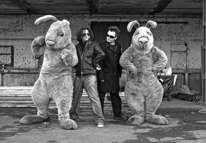 Иллюстрация к книге — «Агата Кристи». Чёрные сказки белой зимы [i_182.jpg]