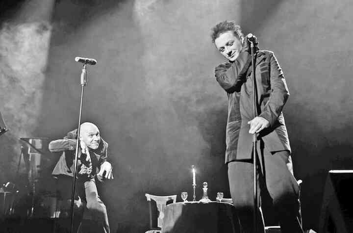 Иллюстрация к книге — «Агата Кристи». Чёрные сказки белой зимы [i_185.jpg]