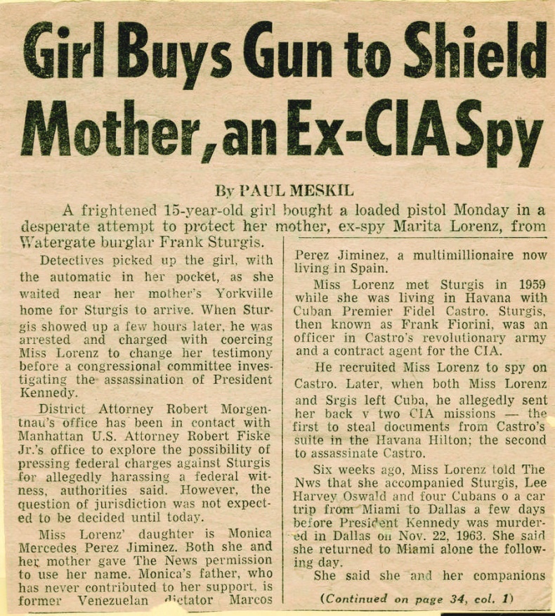 Иллюстрация к книге — Шпионка. Почему я отказалась убить Фиделя Кастро, связалась с мафией и скрывалась от ЦРУ [i_034.jpg]