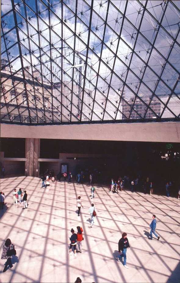 Иллюстрация к книге — Блистательный Париж. История. Легенды. Предания [i_059.jpg]