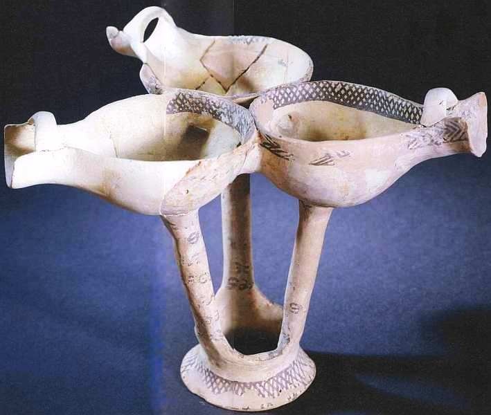 Иллюстрация к книге — Музей кикладского искусства Афины [i_006.jpg]