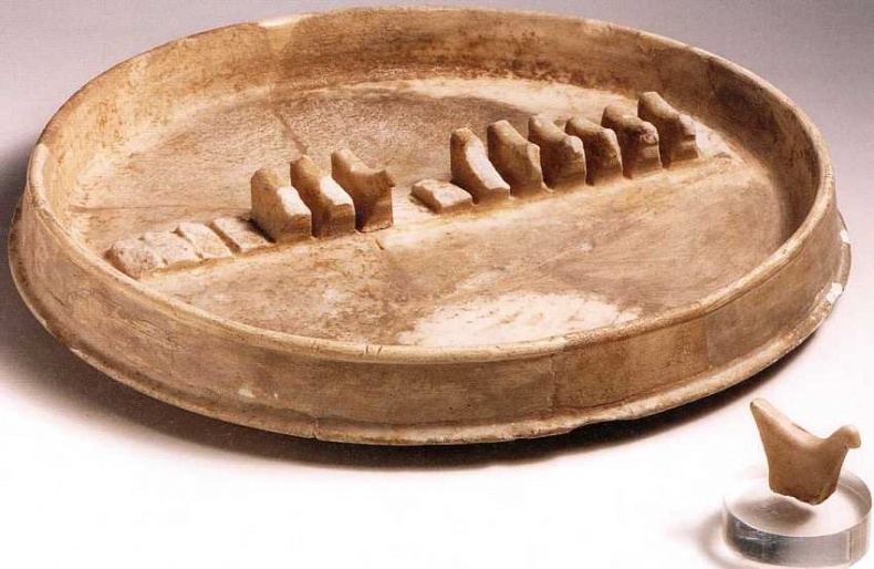 Иллюстрация к книге — Музей кикладского искусства Афины [i_024.jpg]