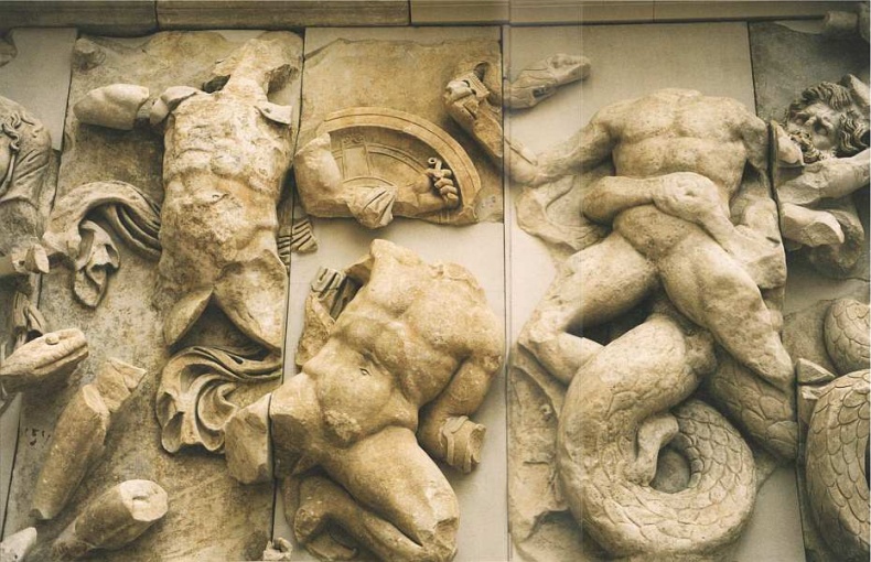 Иллюстрация к книге — Пергамский музей Берлин [i_043.jpg]