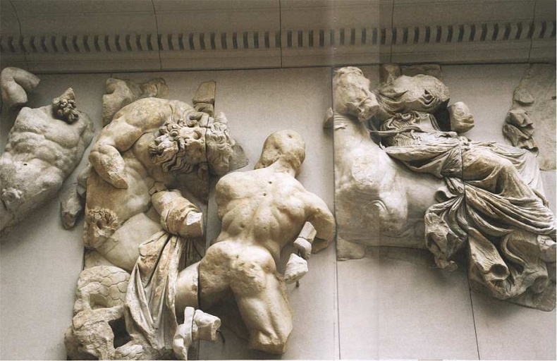 Иллюстрация к книге — Пергамский музей Берлин [i_044.jpg]