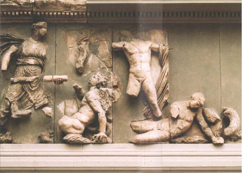 Иллюстрация к книге — Пергамский музей Берлин [i_046.jpg]