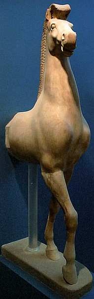 Иллюстрация к книге — Музей Акрополя [i_042.jpg]