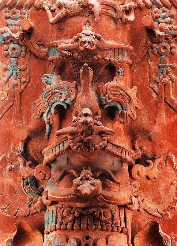 Иллюстрация к книге — Национальный музей антропологии Мехико [i_018.jpg]