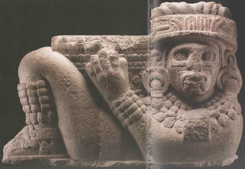 Иллюстрация к книге — Национальный музей антропологии Мехико [i_038.jpg]