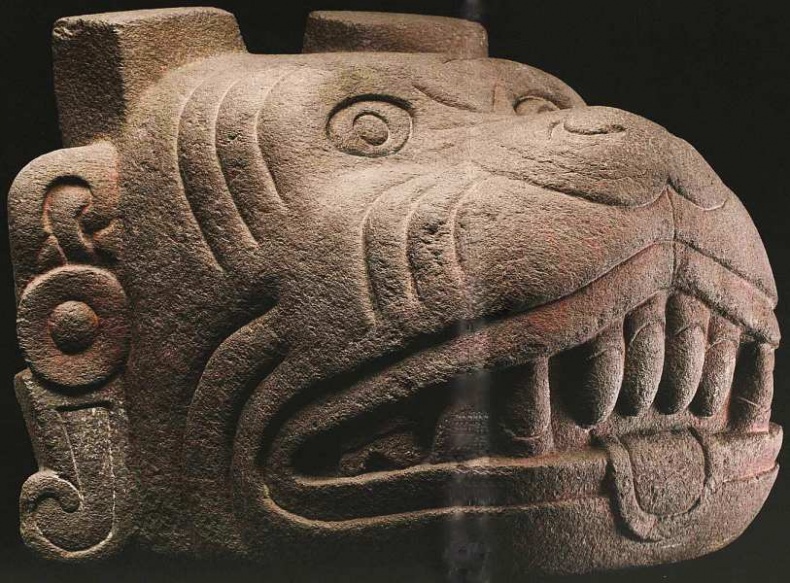 Иллюстрация к книге — Национальный музей антропологии Мехико [i_071.jpg]