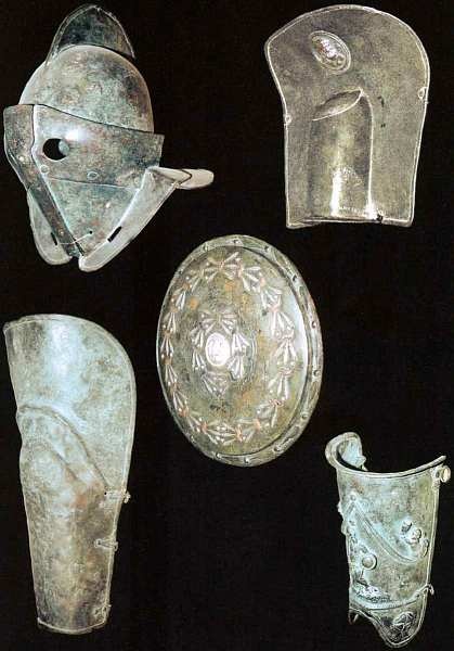 Иллюстрация к книге — Национальный археологический музей Неаполь [i_081.jpg]