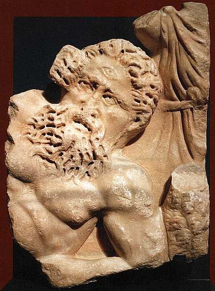 Иллюстрация к книге — Национальный археологический музей Неаполь [i_085.jpg]