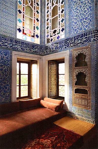 Иллюстрация к книге — Дворец-музей Топкапы Стамбул [i_076.jpg]