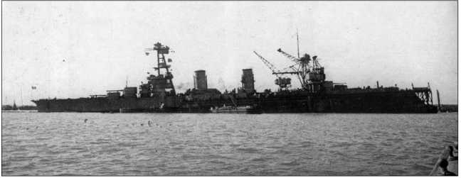 Иллюстрация к книге — Героические корабли Великой Отечественной [i_044.jpg]