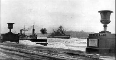 Иллюстрация к книге — Героические корабли Великой Отечественной [i_068.jpg]