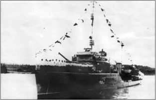 Иллюстрация к книге — Героические корабли Великой Отечественной [i_146.jpg]