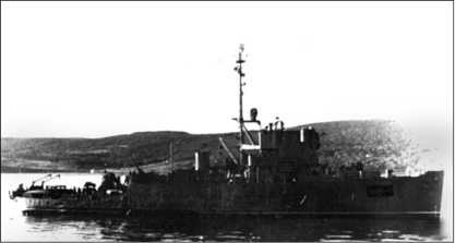 Иллюстрация к книге — Героические корабли Великой Отечественной [i_170.jpg]