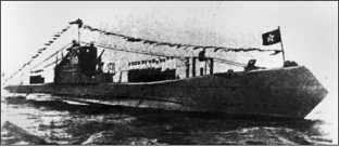 Иллюстрация к книге — Героические корабли Великой Отечественной [i_206.jpg]