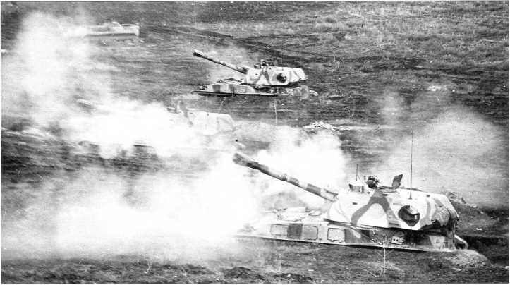 Иллюстрация к книге — Самоходные артиллерийские установки «Акация», «Тюльпан» и «Гиацинт» [i_056.jpg]