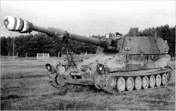 Иллюстрация к книге — Самоходные артиллерийские установки «Акация», «Тюльпан» и «Гиацинт» [i_066.jpg]