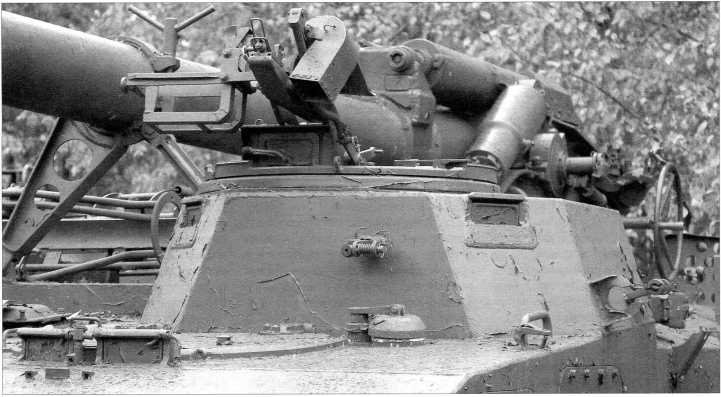 Иллюстрация к книге — Самоходные артиллерийские установки «Акация», «Тюльпан» и «Гиацинт» [i_075.jpg]