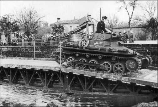 Иллюстрация к книге — Танки Блицкрига Pz.I и Pz.II [i_026.jpg]