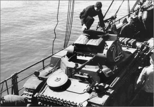 Иллюстрация к книге — Танки Блицкрига Pz.I и Pz.II [i_098.jpg]