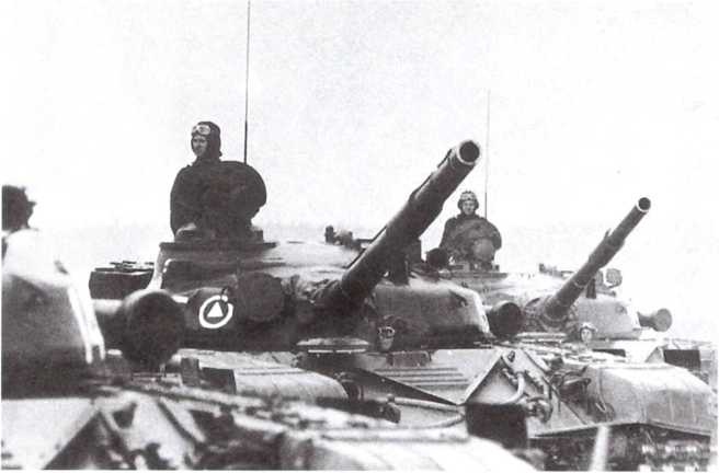 Иллюстрация к книге — Т-72. Уральская броня против НАТО [i_071.jpg]