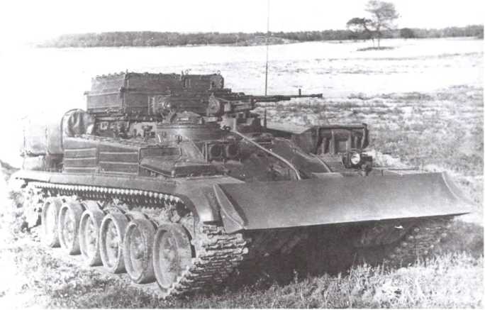 Иллюстрация к книге — Т-72. Уральская броня против НАТО [i_118.jpg]