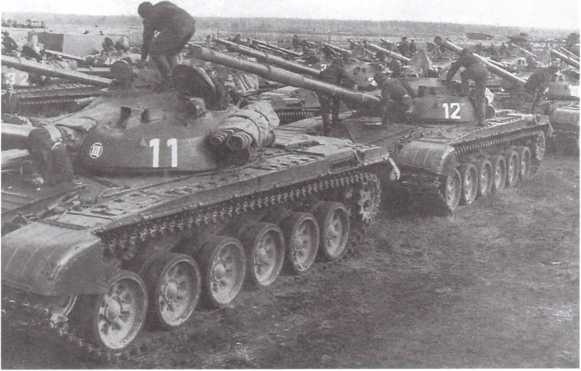 Иллюстрация к книге — Т-72. Уральская броня против НАТО [i_143.jpg]