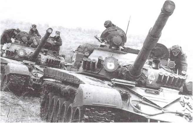 Иллюстрация к книге — Т-72. Уральская броня против НАТО [i_150.jpg]