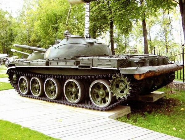 Иллюстрация к книге — Т-62: Убийца «Центурионов» и «Олифантов» [i_010.jpg]