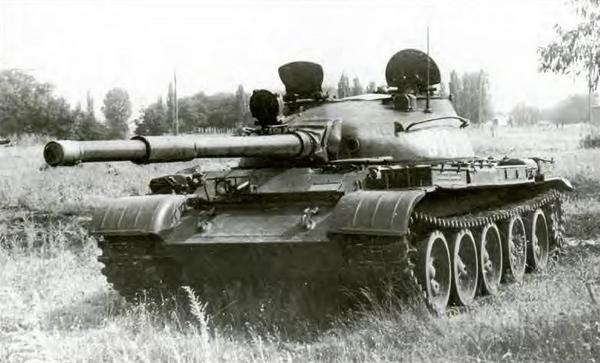 Иллюстрация к книге — Т-62: Убийца «Центурионов» и «Олифантов» [i_033.jpg]