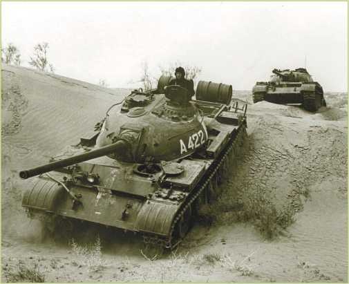 Иллюстрация к книге — Т-54 и Т-55. «Танк-солдат» [i_031.jpg]