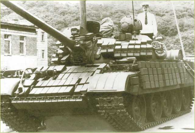 Иллюстрация к книге — Т-54 и Т-55. «Танк-солдат» [i_066.jpg]