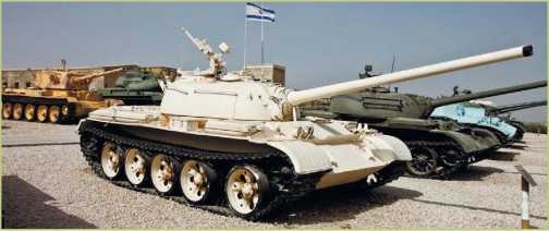 Иллюстрация к книге — Т-54 и Т-55. «Танк-солдат» [i_090.jpg]