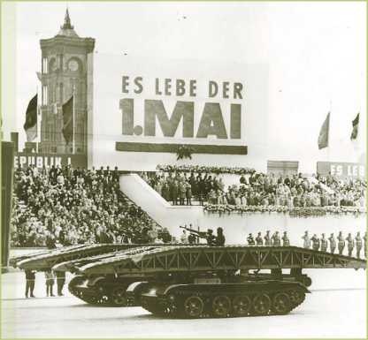 Иллюстрация к книге — Т-54 и Т-55. «Танк-солдат» [i_129.jpg]