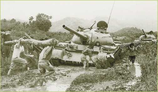 Иллюстрация к книге — Т-54 и Т-55. «Танк-солдат» [i_169.jpg]