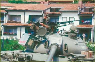 Иллюстрация к книге — Т-54 и Т-55. «Танк-солдат» [i_185.jpg]