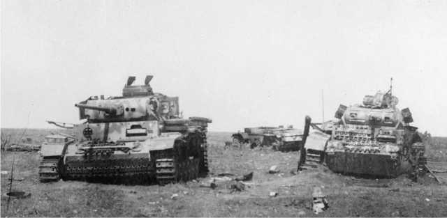 Иллюстрация к книге — Panzer III: Стальной символ блицкрига [i_121.jpg]