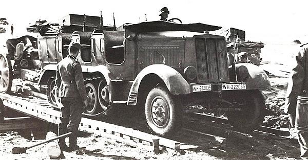 Иллюстрация к книге — Танковый блицкриг [i_017.jpg]