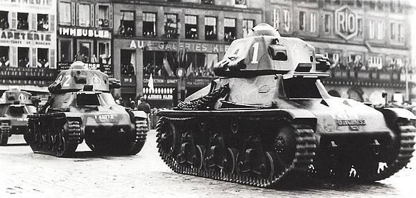 Иллюстрация к книге — Танковый блицкриг [i_040.jpg]