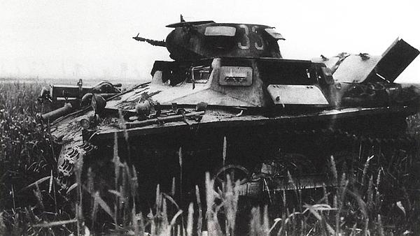 Иллюстрация к книге — Танковый блицкриг [i_070.jpg]