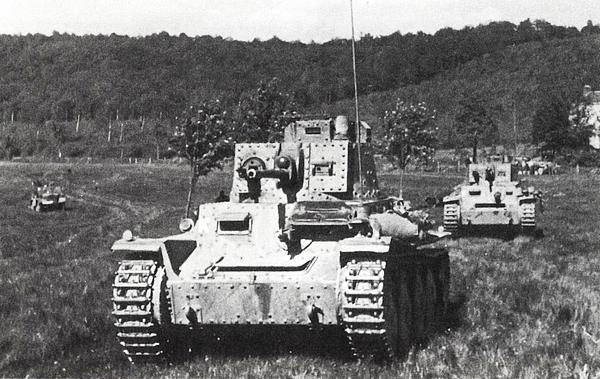 Иллюстрация к книге — Танковый блицкриг [i_111.jpg]