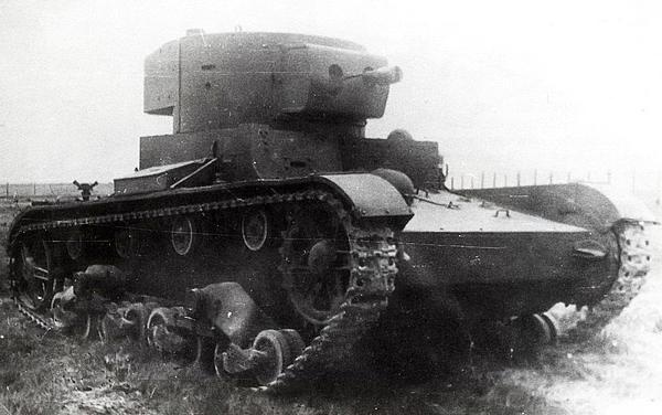 Иллюстрация к книге — Танковый блицкриг [i_137.jpg]