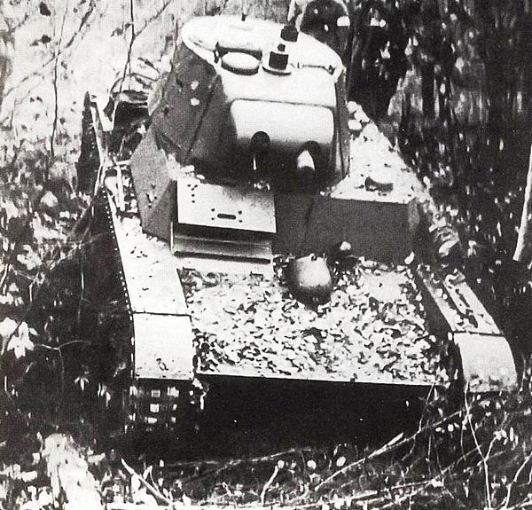 Иллюстрация к книге — Танковый блицкриг [i_138.jpg]