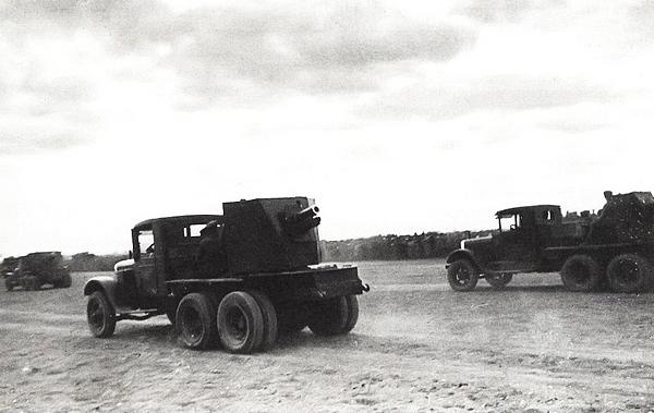 Иллюстрация к книге — Танковый блицкриг [i_164.jpg]