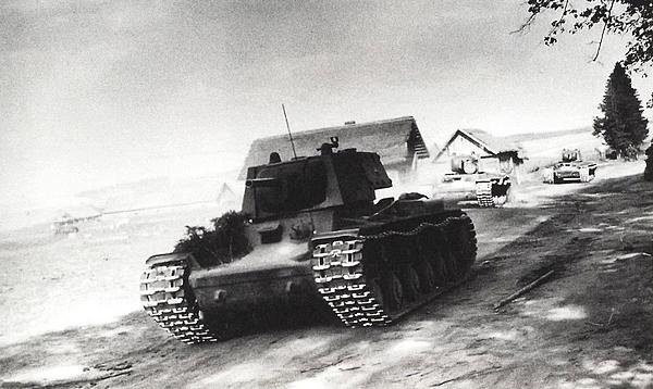 Иллюстрация к книге — Танковый блицкриг [i_214.jpg]