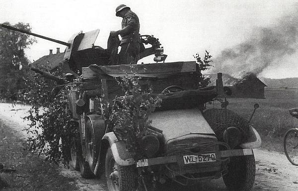 Иллюстрация к книге — Танковый блицкриг [i_222.jpg]